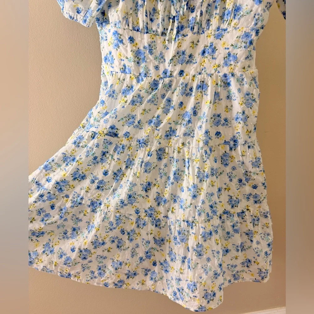 Kingston Grey Juniors' Floral-Print
Cotton Puff-Sleeve‎ Mini Dress Small - Picture 7 of 16